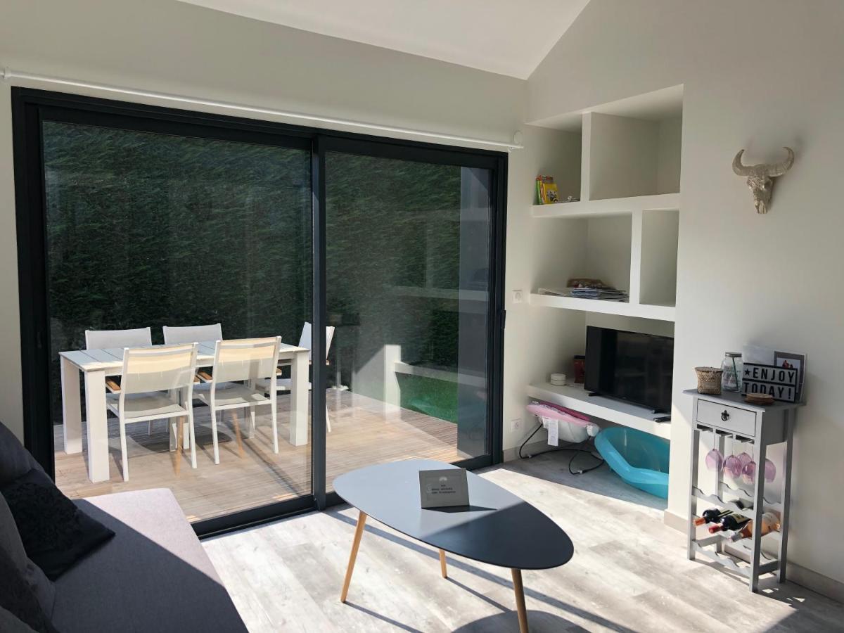 t2 indépendant dans maison avec piscine proche bordeaux Eysines Esterno foto