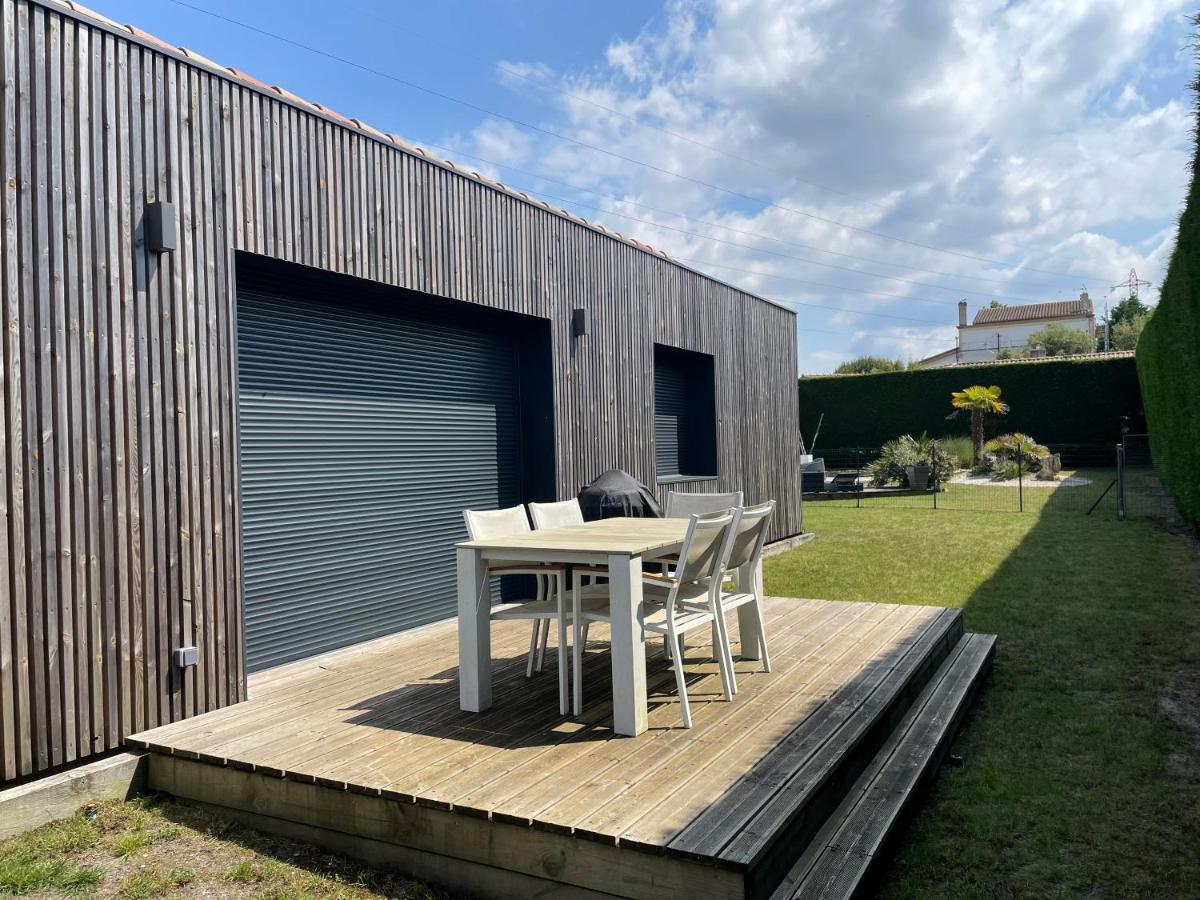 t2 indépendant dans maison avec piscine proche bordeaux Eysines Esterno foto