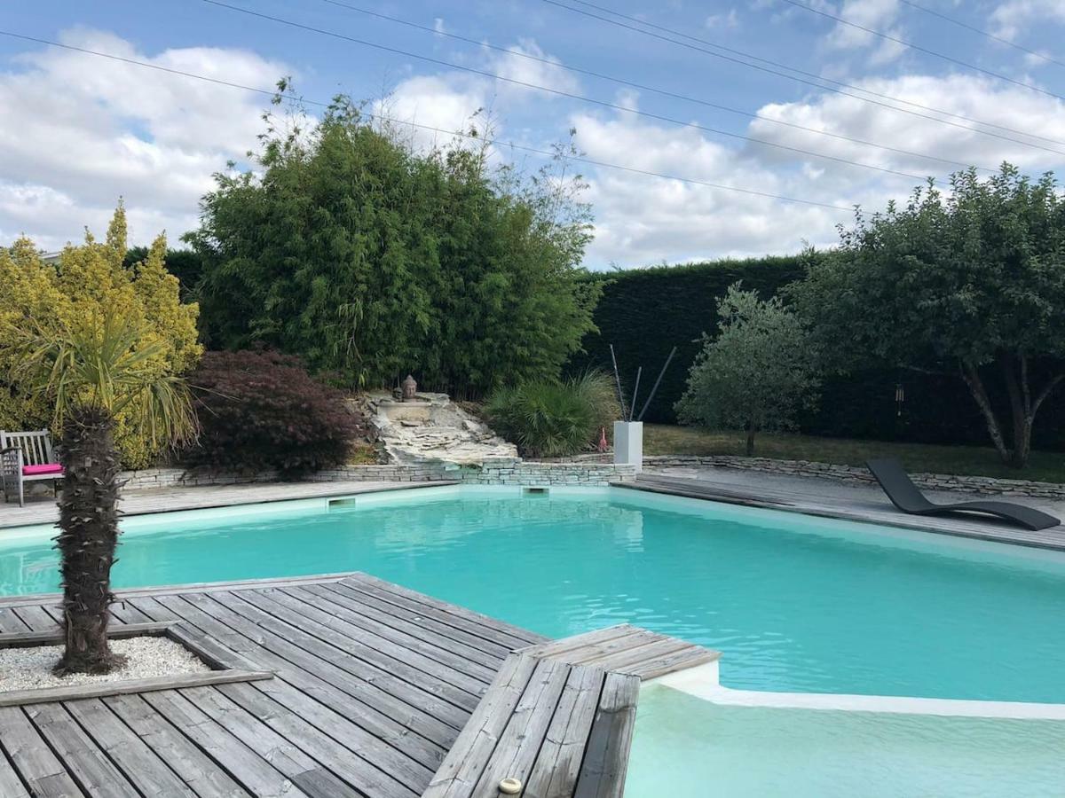 t2 indépendant dans maison avec piscine proche bordeaux Eysines Esterno foto
